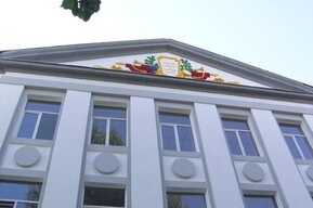 В Энгельсе не успевают к 1 сентября отремонтировать единственную школу в поселке: более 700 детей придется возить за 3-4 километра