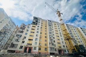 На Блинова собрали подъемный кран, чтобы разбирать завалы