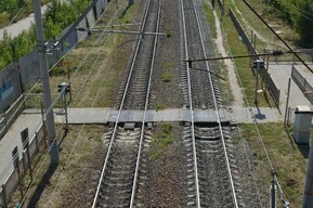 Из-за атаки БПЛА в Волгоградской области задерживается поезд из Саратова