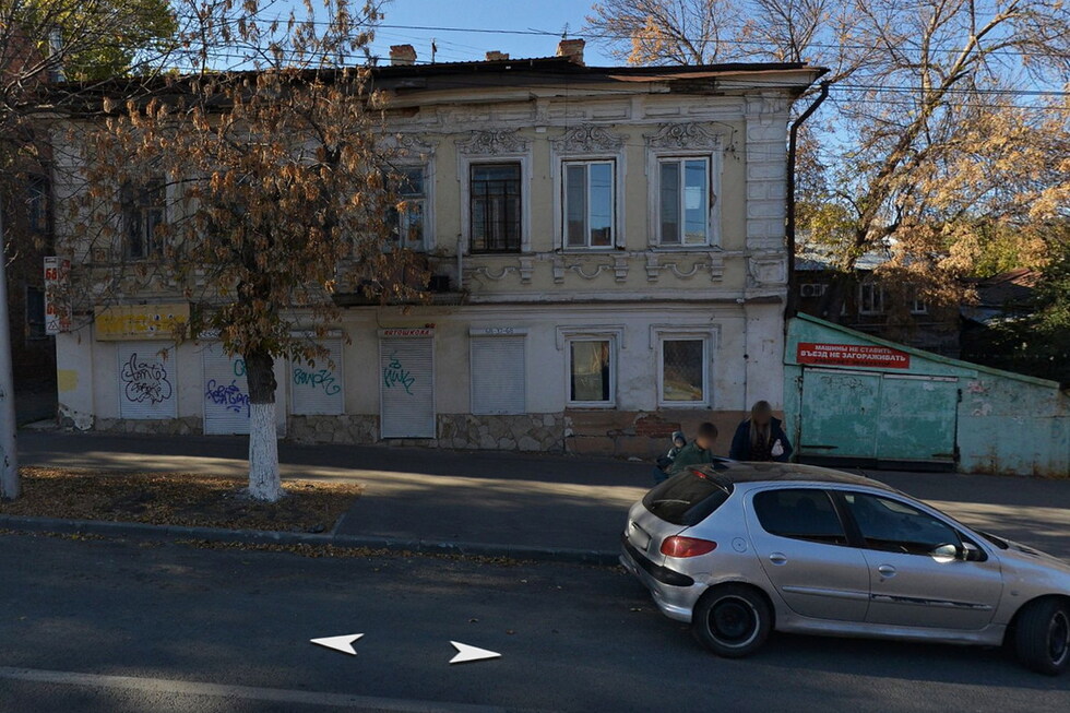 Чиновники готовы заплатить 3 миллиона, чтобы по-быстрому избавиться от ещё одного дореволюционного дома в центре Саратова