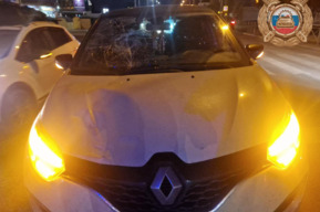 Пенсионерка и молодой человек попали под колёса иномарок в Саратове и Энгельсе
