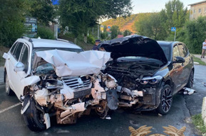 Перепутал педали газа и тормоза: водитель BMW отделался штрафом за ДТП с пострадавшим