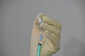 Горожанка рассказала об отсутствии комбинированной вакцины для детей в поликлинике Саратова: комментарий минздрава