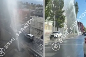 На Чернышевского машина провалилась в яму, из которой забил огромный столб воды 