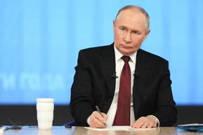 Владимир Путин посмертно наградил Орденом мужества саратовских инженера и водителя, погибших в Херсонской области