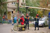 В результате атаки беспилотников в Саратове оказался поврежден жилой дом: рассказываем, что известно о пострадавших