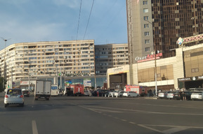 Пожарные выезжали тушить «Узбечку» на Славянской площади