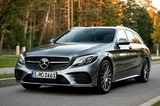 Горожанин отремонтировал Mercedes-Benz в кустарных условиях, а потом решил его продать
