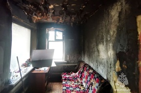 На пожаре в Саратове пострадали мужчина и его 16-летняя дочь