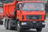 Сливы десятков тысяч литров топлива, миллионы рублей недополученных доходов, завышение премий: обнародованы итоги проверки подведомственного мэрии предприятия