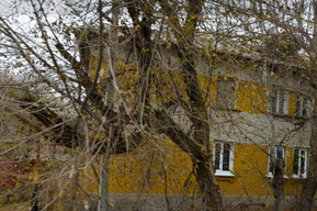 Жильцы аварийного дома, который власти должны были расселить больше 5 лет назад, обратились к Бастрыкину: реакция