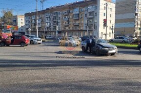 Две женщины получили травмы в ДТП на проспекте Строителей