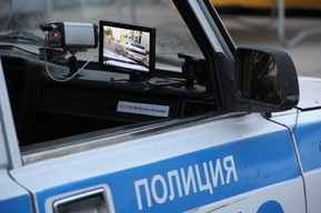 Экс-полицейский за взятки помог восьми желающим получить права без экзаменов: его будут судить