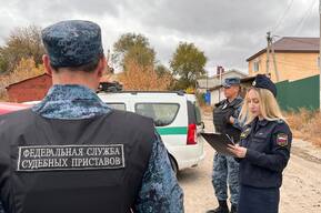 «Кибер-Шериф» продолжает ездить по Саратову: еще у одной горожанки отобрали автомобиль