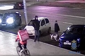 Саратовец лишился кошелька, в котором были 200 тысяч и карты