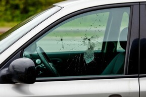 В Заводском районе осудили саратовца, расстреливавшего из окна чужие авто