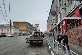 В Саратове ищут новую фирму, которая займется эвакуацией авто