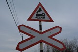В Заводском и Гагаринском районах ограничат движение через железнодорожные переезды