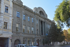 Саратовский дворец творчества детей и молодежи имени Табакова находится в неудовлетворительном состоянии: обсуждается проект по сохранению