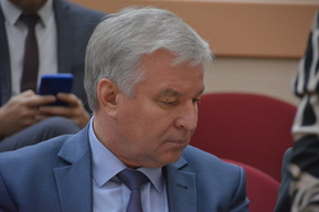 Министр предложил использовать отходы после ремонта дворов в Саратове на обустройство дорог в глубинке