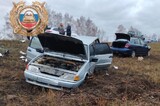 На федеральной трассе иномарка врезалась в ВАЗ: пострадал водитель, вышедший из машины