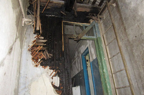 Стало известно о других преступлениях жителя Вольска, который поджег квартиру с женщиной и четырьмя детьми и подпер дверь черенком