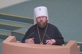 Саратовский митрополит попросил пустить священнослужителей в женские консультации и выступил против абортов