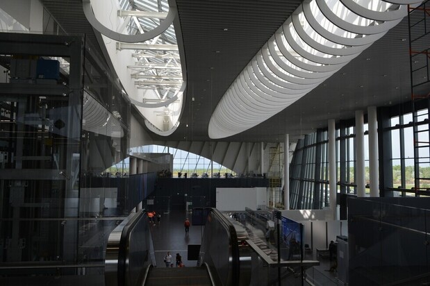 В Саратове и двух соседних областных центрах ночью закрывали аэропорты