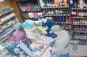 Житель Заводского района задержан за кражу терминала сбора данных