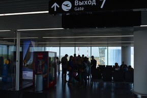 В аэропорту «Гагарин» отменили ограничения, действовавшие почти всю ночь