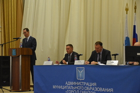 В Саратове планируют сократить расходы на образование и культуру