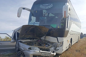 Полицейские разыскивают очевидцев смертельной аварии с ВАЗом и автобусом маршрута «Саратов — Белгород»