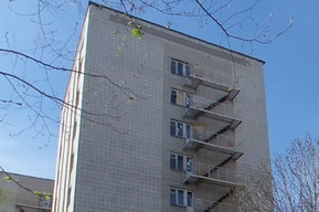 Вуз начал подготовку к сносу большого студенческого общежития в центре города