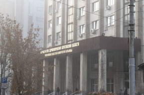 «Лекарств и квот нет». В Саратове 75-летнему пенсионеру с онкологией приходится рисковать жизнью, ожадая необходимого препарата