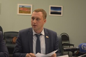 Губернатор Бусаргин взлетел сразу на 29 строк в федеральном медиарейтинге: почему