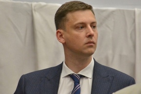 «Никаких гуляний»: глава района вновь отменил новогодние корпоративы и пригрозил увольнением тем, кто нарушит запрет