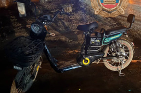 Пенсионер опрокинулся на электровелосипеде и попал в больницу