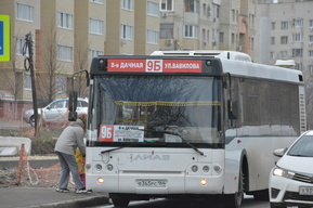 За работу двух автобусных маршрутов в течение 17 дней в мэрии Саратова готовы заплатить 17 миллионов