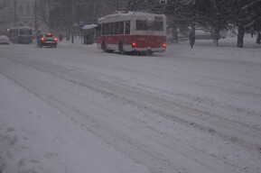ДТП и перекрытие пожарными: в Саратове остановились троллейбусы