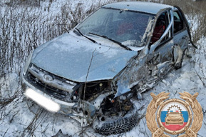 В массовой аварии с грузовиками в Ивантеевском районе пострадал водитель «Гранты»