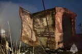 В металлическом вагончике сгорел мужчина