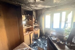 В Балаково из горящей квартиры спасли мужчину