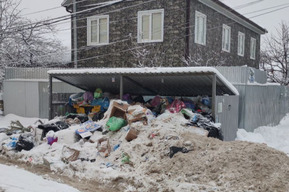 Регоператор: вывоз ТКО осуществляется по мере расчистки дорог и разблокирования контейнерных площадок