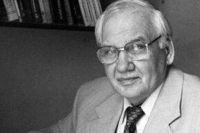 Скончался доктор физико-математических наук СГУ, крупный учёный в области спин-волновой электроники