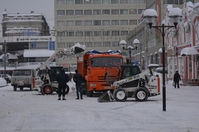 Очистка города от снега. Опубликован список улиц, на которых нельзя будет парковаться и останавливаться автомобилистам