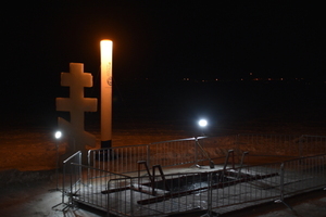 Крещение. Морозной ночью саратовцы пришли на новую набережную, чтобы окунуться в купель