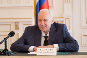 Жители аварийного дома в Саратове уже 8 лет ждут расселения: вместо чиновников отреагировал Бастрыкин