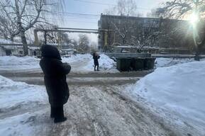 «Абсолютная ложь»: глава района Саратова отчитала регоператора за отговорки по поводу невывезенного мусора