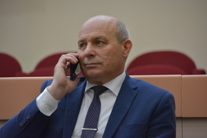 «Выговор с занесением в личное дело»: после жесткой критики Володина Бусаргин решил наказать министра