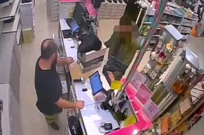 Гость из Калмыкии использовал знакомство с саратовчанкой, чтобы устроить друзьям праздник и был задержан